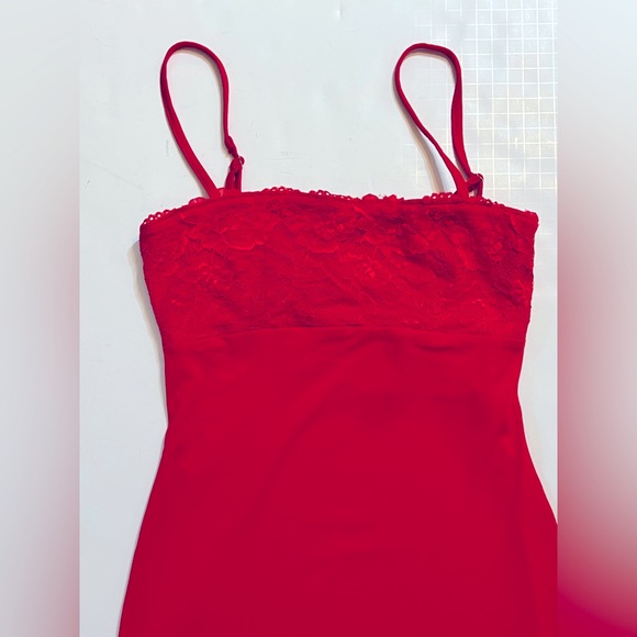 NWT Superdown Gemma Maxi Dress in Red, size XS - Picture 6 of 9
